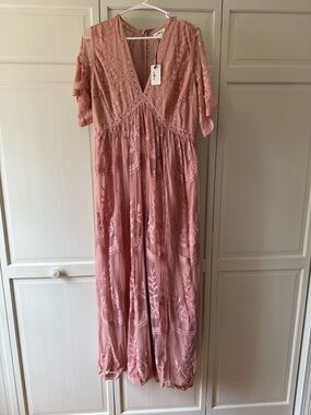 NWT Elegant Boho Lace Maxi Dress